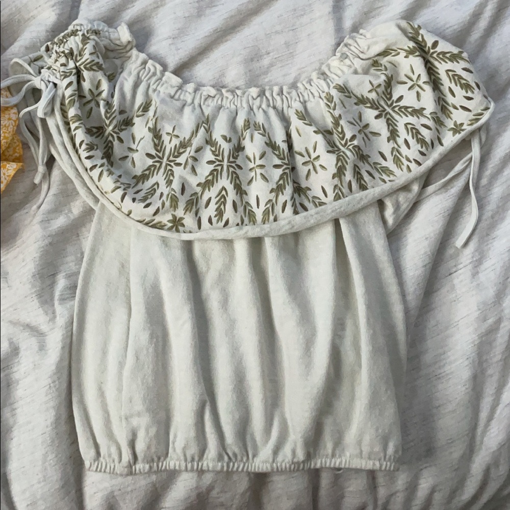 O’Neill crop top good conditions super cute for warm weather, off the sounder - Picture 1 of 1